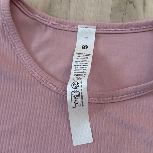 Lululemon All It Takes Back-Twist Rib Short Sleeve | Size 12 - Picture 4 of 8
